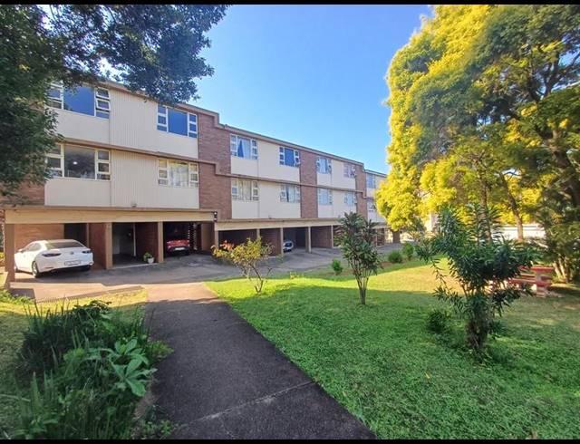 1 BEDROOM APARTMENT FOR SALE IN ESSENWOOD